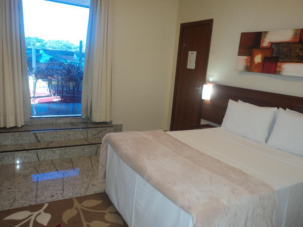 Hotel Minas Pampulha Белу-Оризонти Номер фото